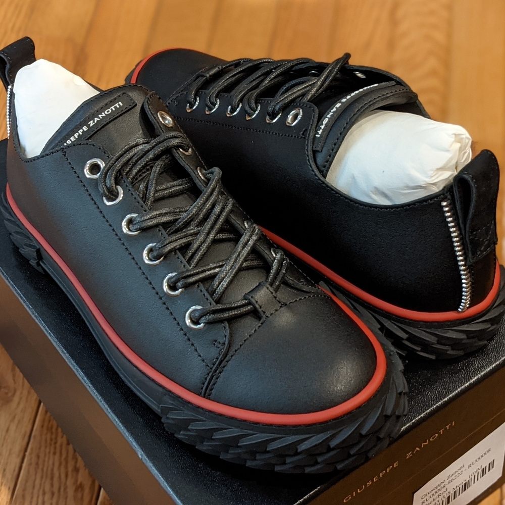 Giuseppe Zanotti Blabber Low-Top Leather Sneakers